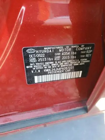 2023 HYUNDAI SONATA SE  