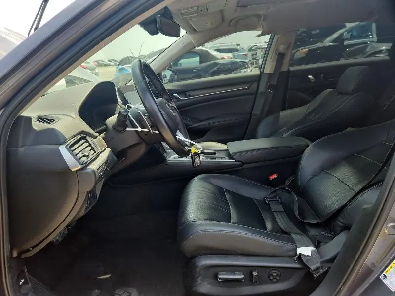 2022 HONDA ACCORD TOURING HYBRID  