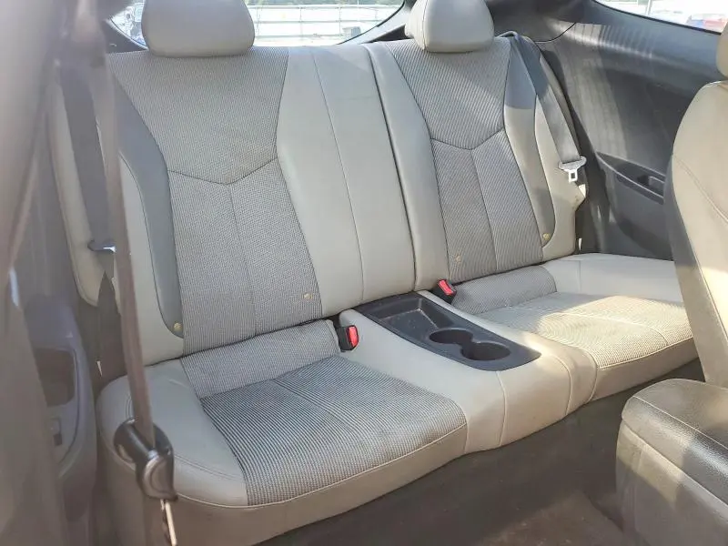 2013 HYUNDAI VELOSTER BASE  