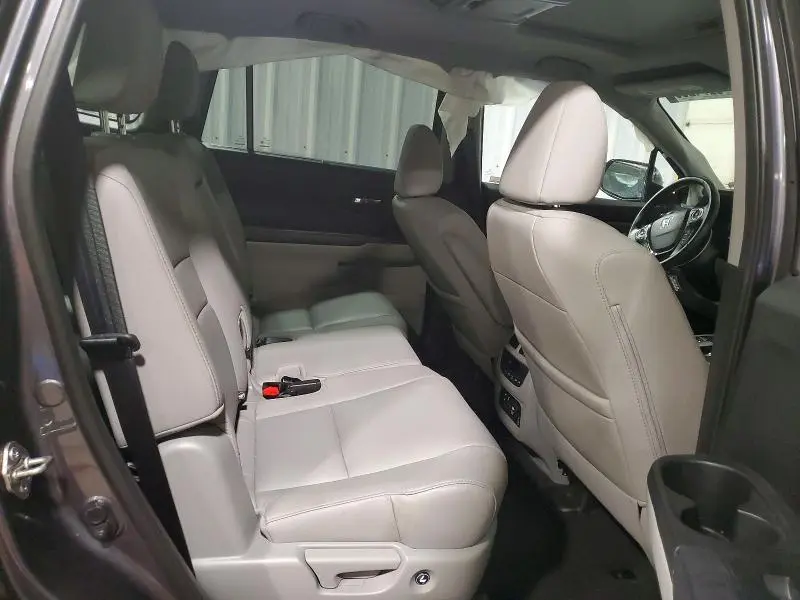 2018 HONDA PILOT TOURING  