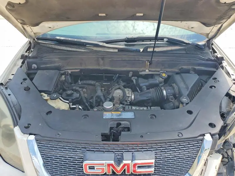 2011 GMC ACADIA SLE  