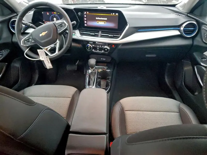 2025 CHEVROLET TRAX 1LT  