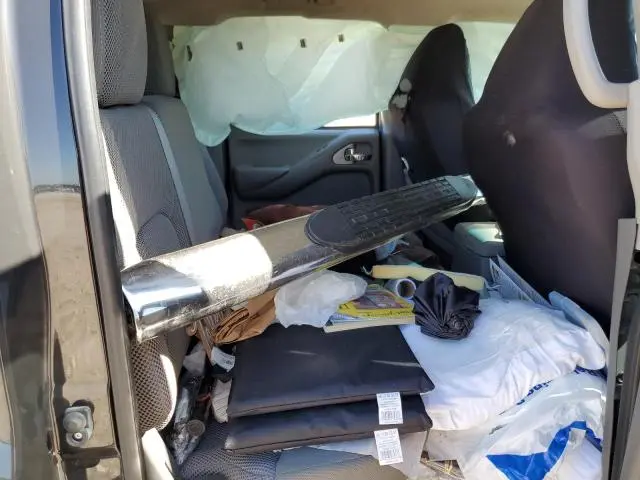 2015 NISSAN FRONTIER S  
