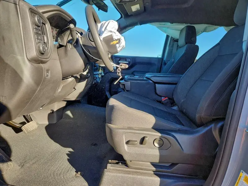 2025 CHEVROLET SILVERADO K1500 CUSTOM  