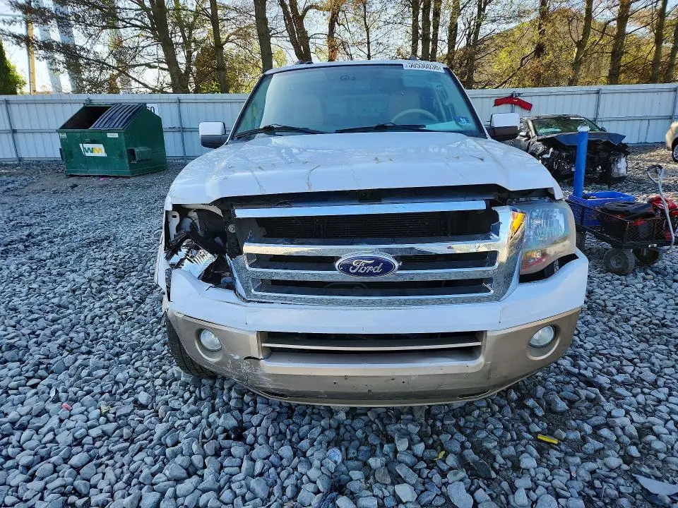 2011 FORD EXPEDITION XLT  