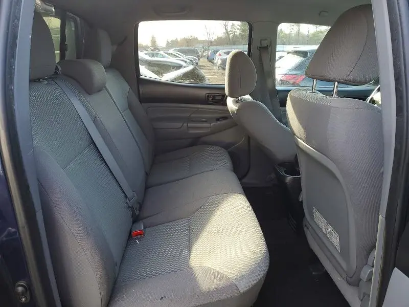 2013 TOYOTA TACOMA PRERUNNER V6  