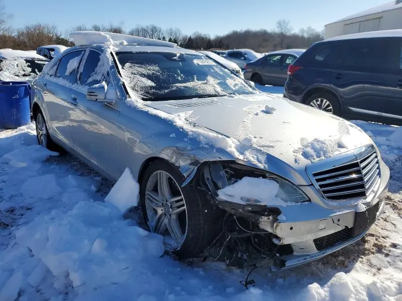 2010 MERCEDES-BENZ S 550 4MATIC  