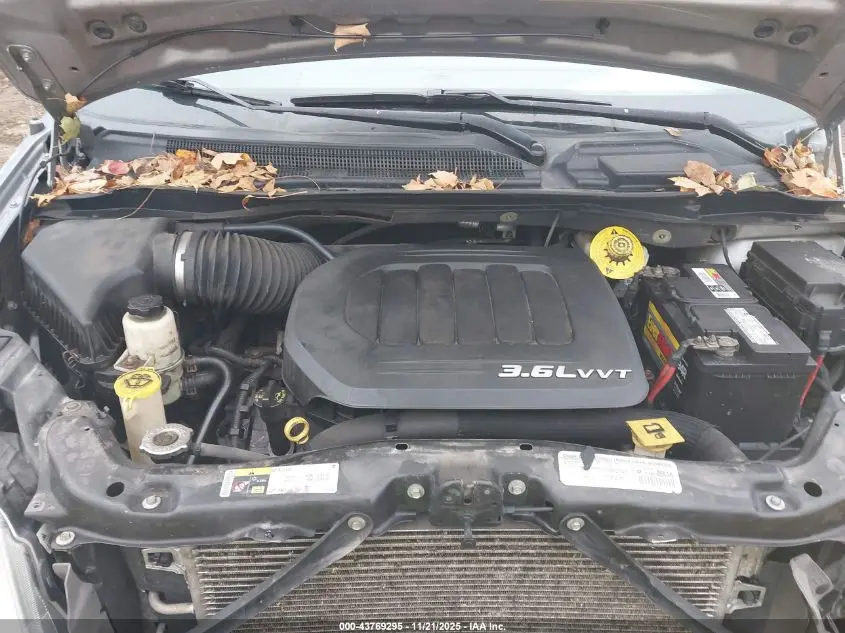 2014 CHRYSLER TOWN & COUNTRY TOURING-L 30TH ANNIVERSARY