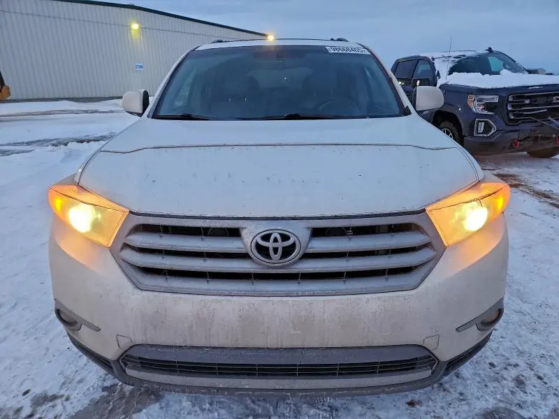 2011 TOYOTA HIGHLANDER LIMITED  