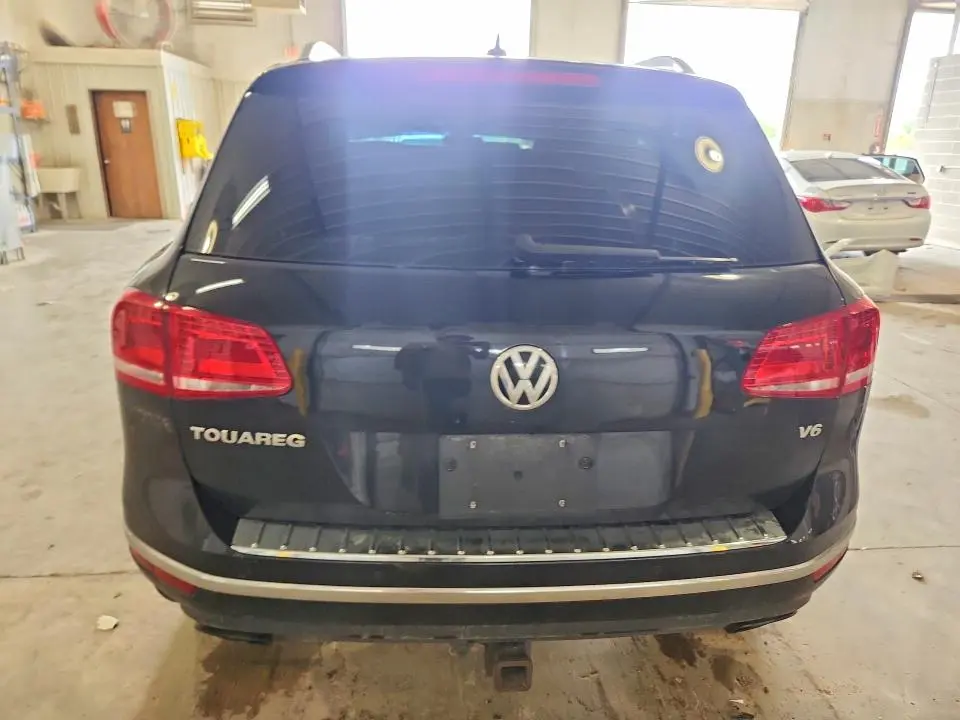 2017 VOLKSWAGEN TOUAREG WOLFSBURG  