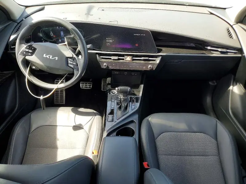 2024 KIA NIRO EX TOURING  