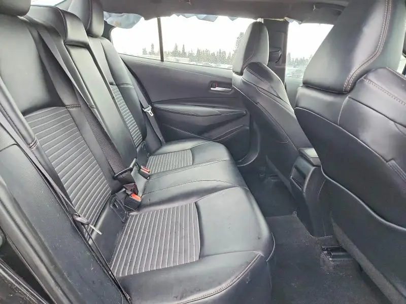 2021 TOYOTA COROLLA XSE  