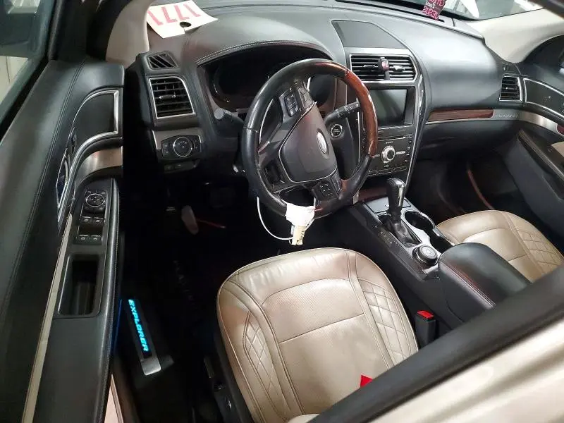 2017 FORD EXPLORER PLATINUM  