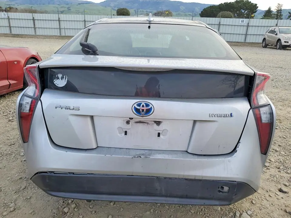 2016 TOYOTA PRIUS   