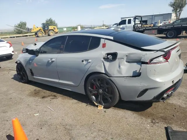 2019 KIA STINGER GT2  