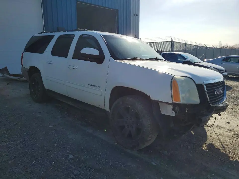 2010 GMC YUKON XL K1500 SLT  