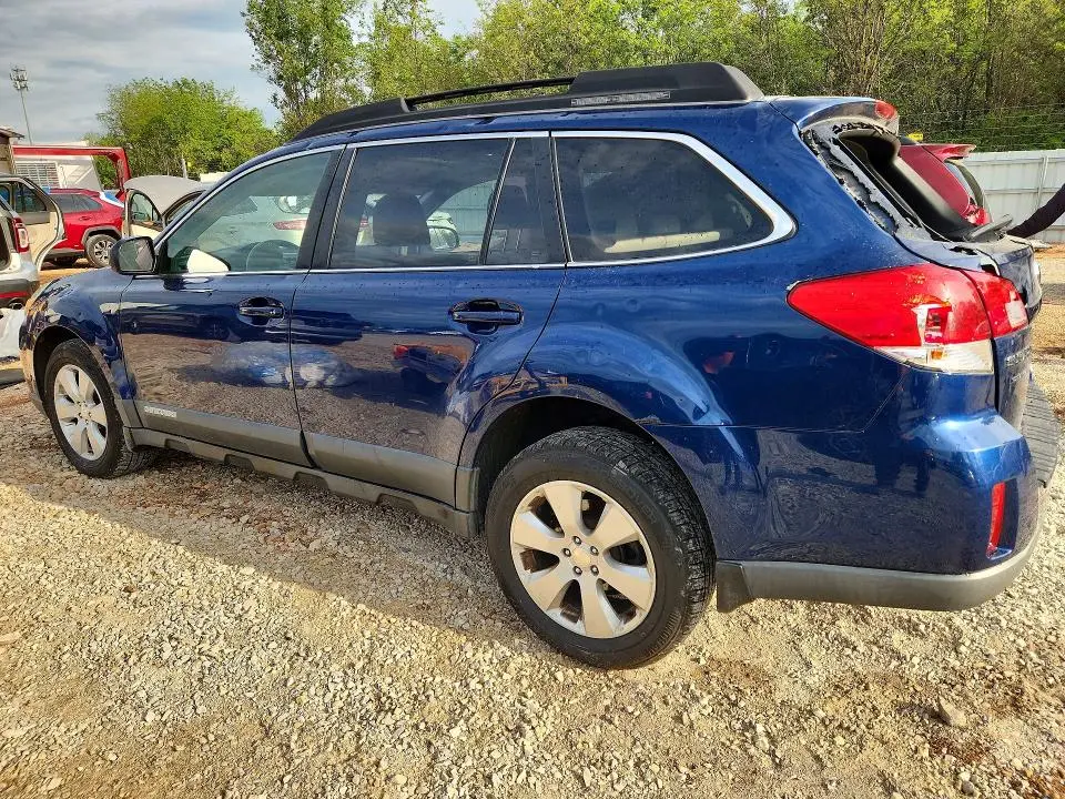 2010 SUBARU OUTBACK 2.5I PREMIUM  