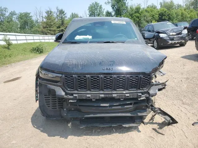 2024 JEEP GRAND CHEROKEE LAREDO  