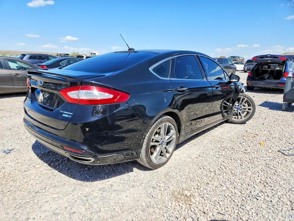 2016 FORD FUSION TITANIUM  