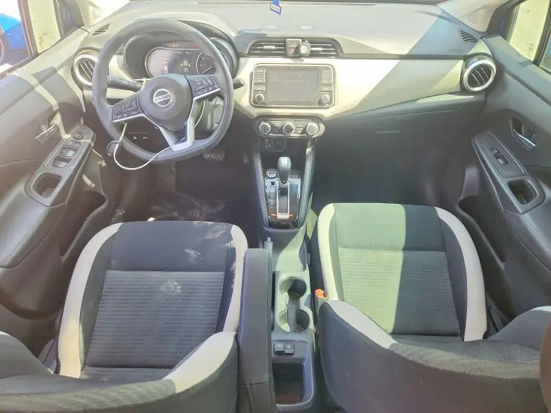 2020 NISSAN VERSA SV  