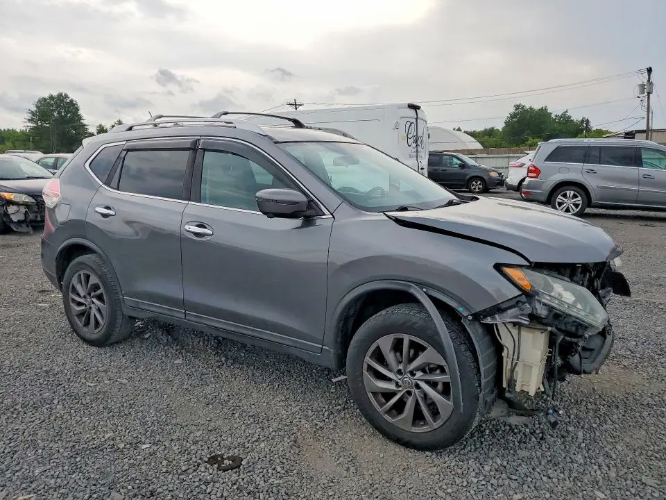 2016 NISSAN ROGUE SL  