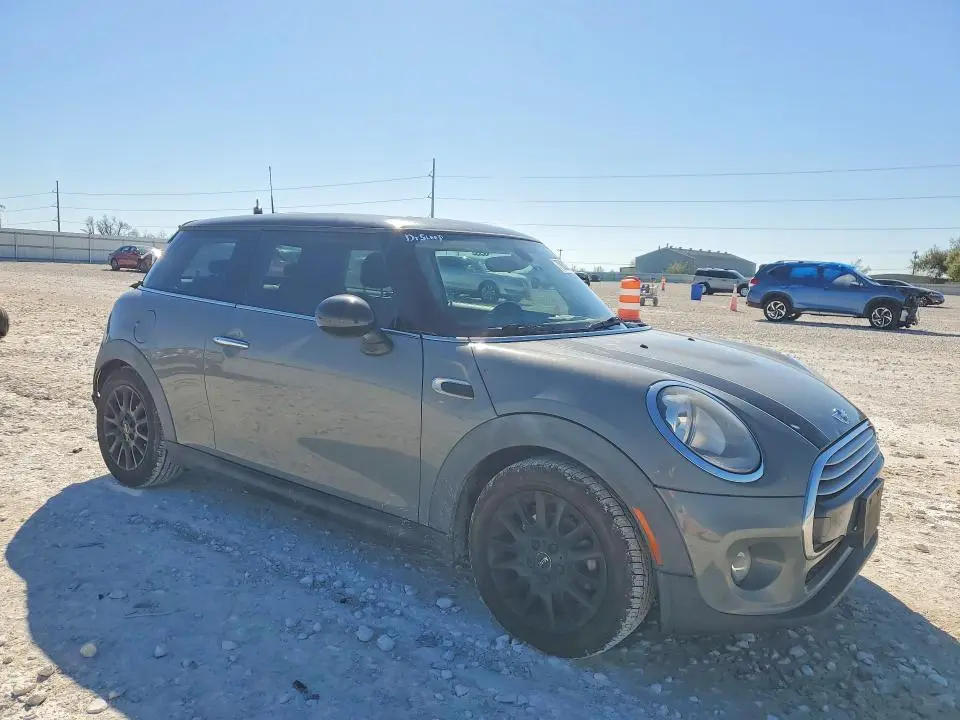 2015 MINI COOPER   