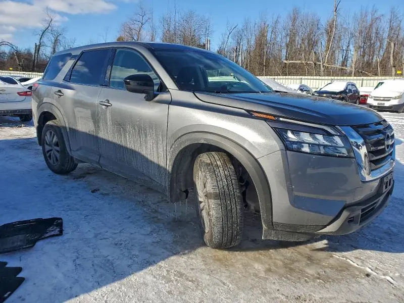 2025 NISSAN PATHFINDER S  