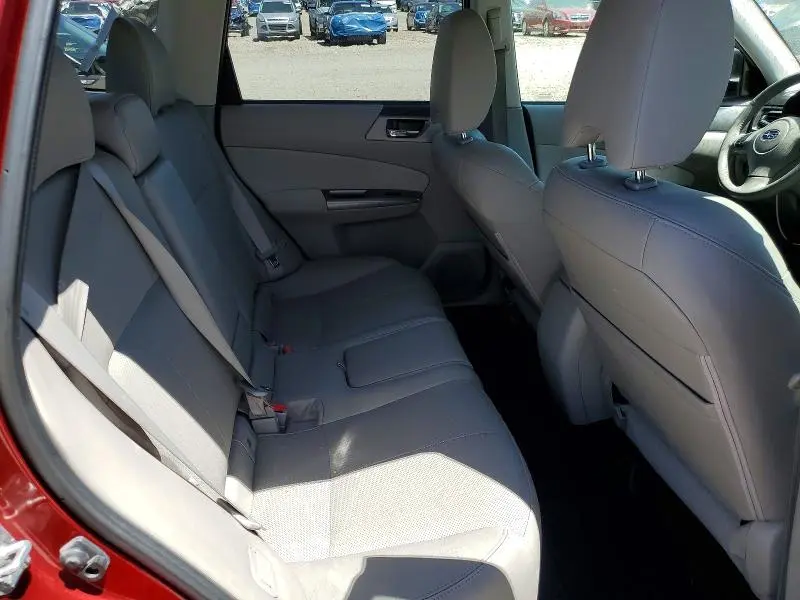 2012 SUBARU FORESTER LIMITED  