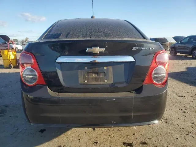 2015 CHEVROLET SONIC LT  