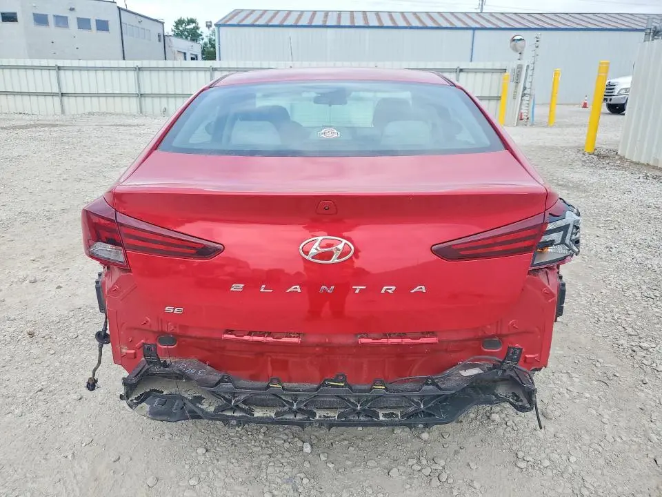 2020 HYUNDAI ELANTRA SE  