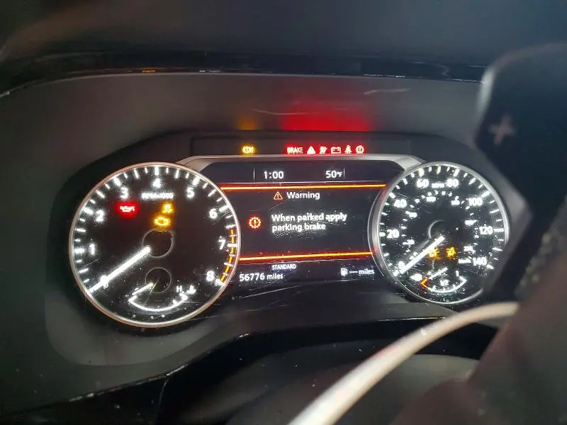 2022 NISSAN PATHFINDER SL  