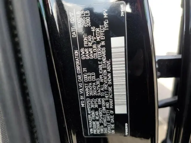 2017 VOLVO XC90 T6  
