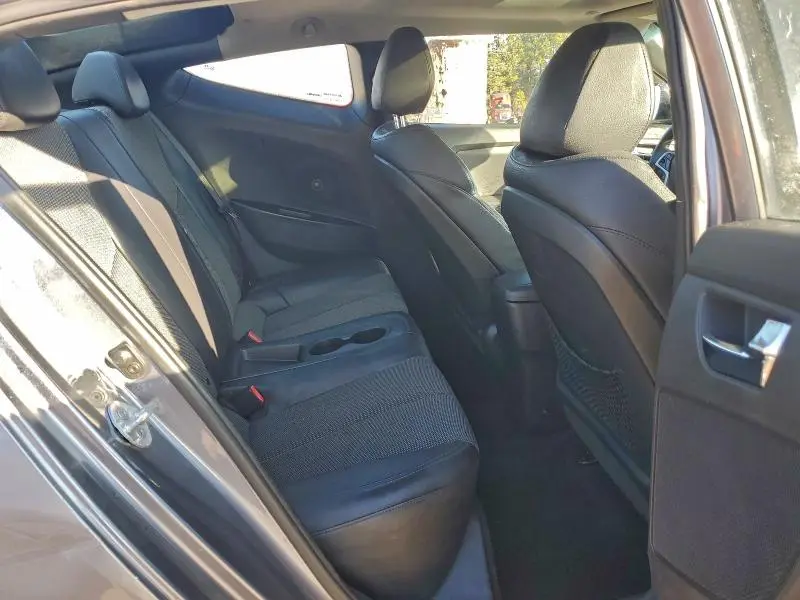 2013 HYUNDAI VELOSTER   