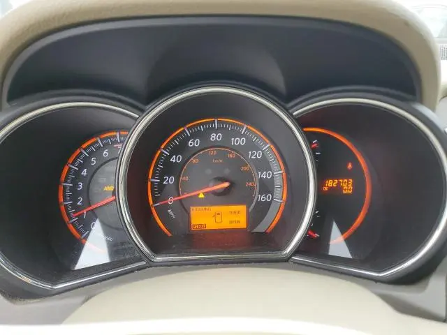 2010 NISSAN MURANO S  