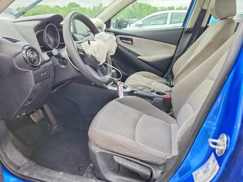 2019 TOYOTA YARIS L  