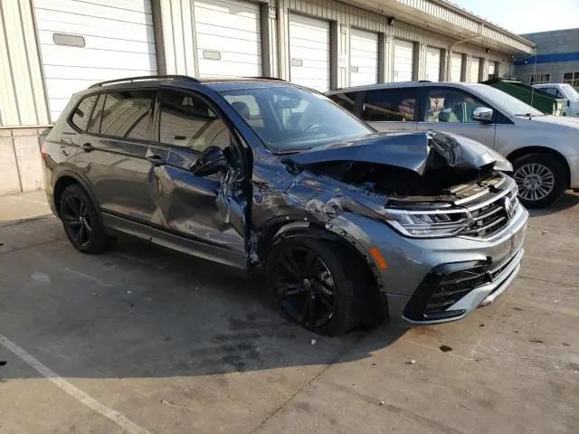 2024 VOLKSWAGEN TIGUAN SE R-LINE BLACK  