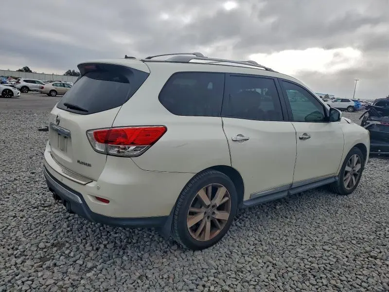 2016 NISSAN PATHFINDER S  
