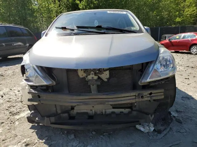 2011 NISSAN VERSA S  