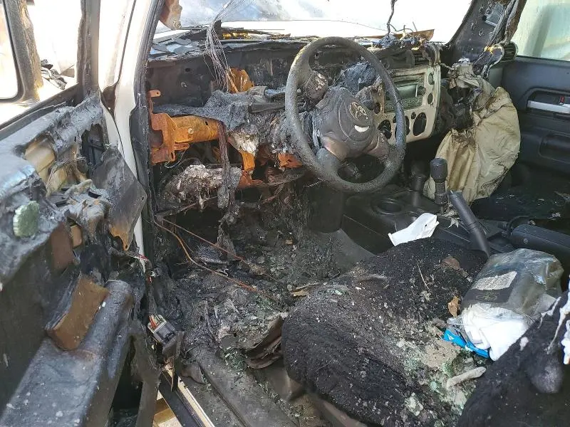 2013 TOYOTA FJ CRUISER BASE  