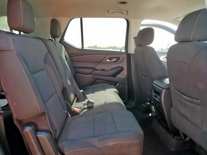 2018 CHEVROLET TRAVERSE LS  