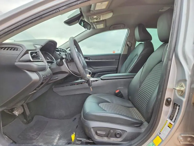 2020 TOYOTA CAMRY SE NIGHTSHADE  