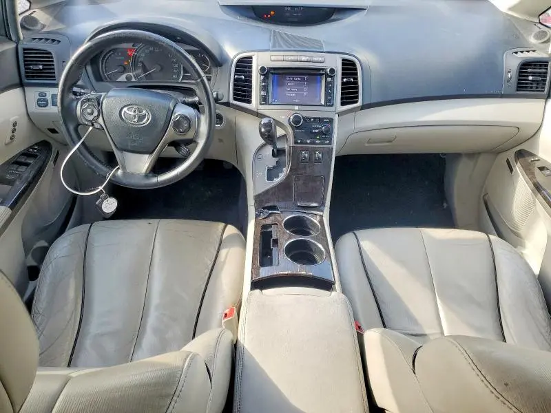 2013 TOYOTA VENZA XLE  