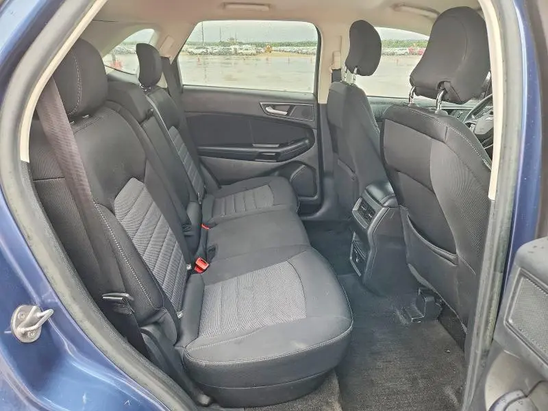 2018 FORD EDGE SE  