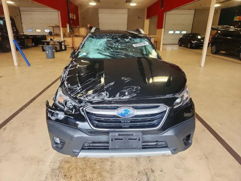 2022 SUBARU OUTBACK TOURING  