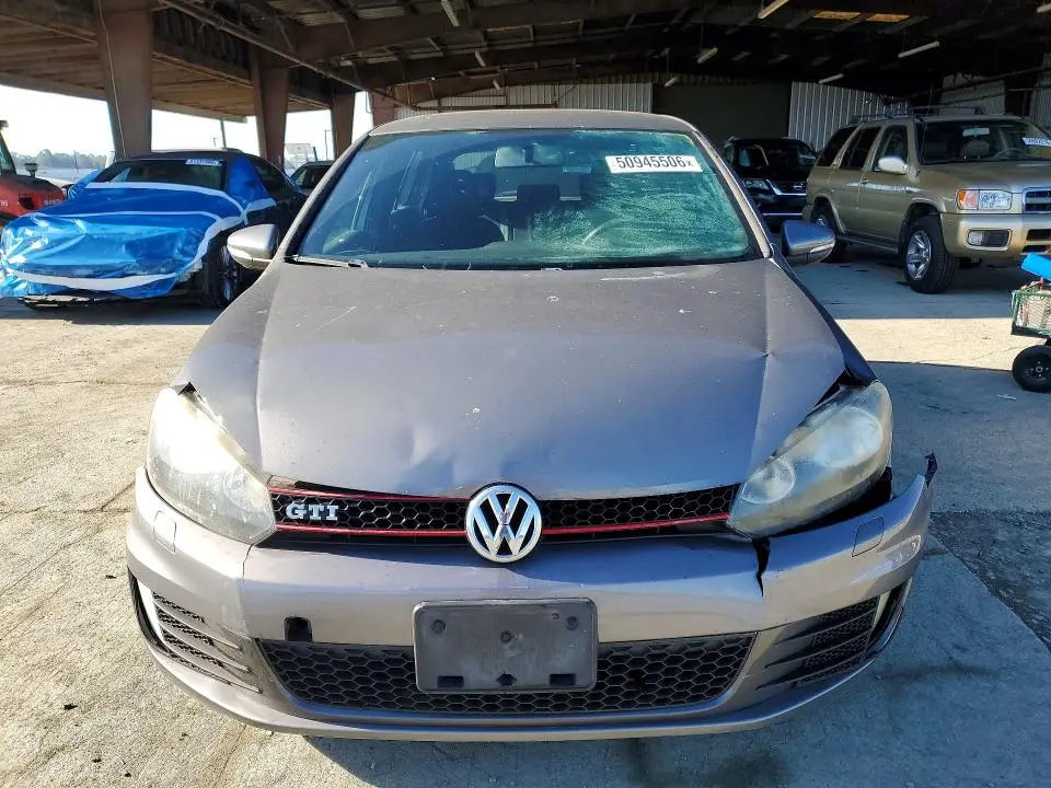 2010 VOLKSWAGEN GTI   