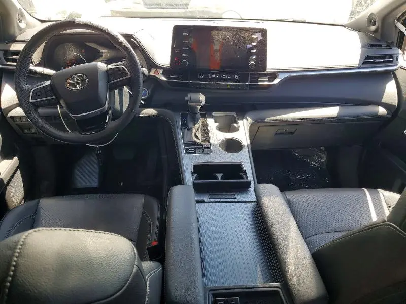 2023 TOYOTA SIENNA 25TH ANNIVERSARY EDITION  
