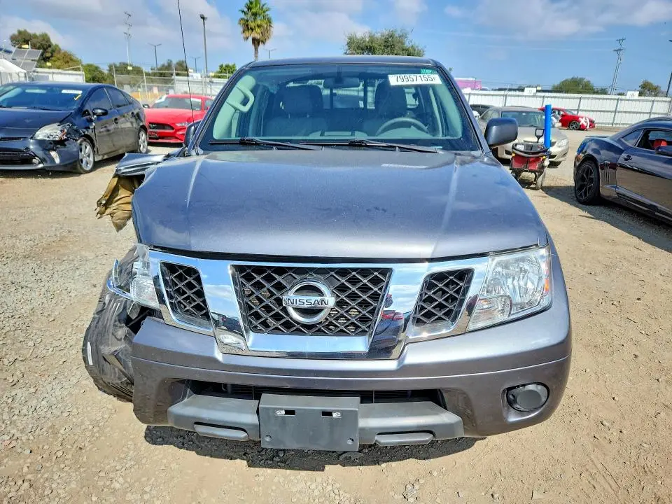 2019 NISSAN FRONTIER SV  