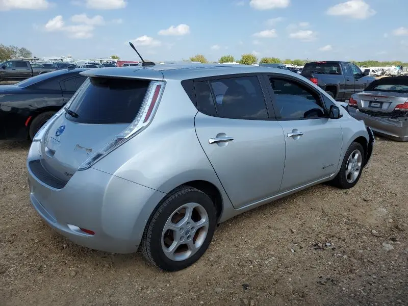 2013 NISSAN LEAF S  
