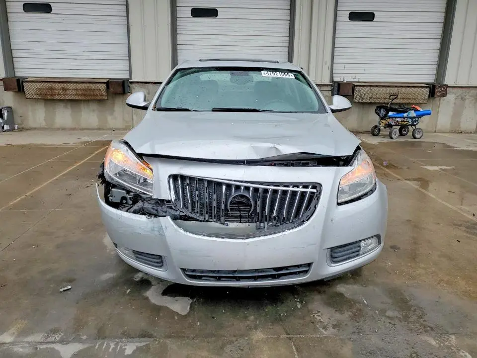 2011 BUICK REGAL CXL  