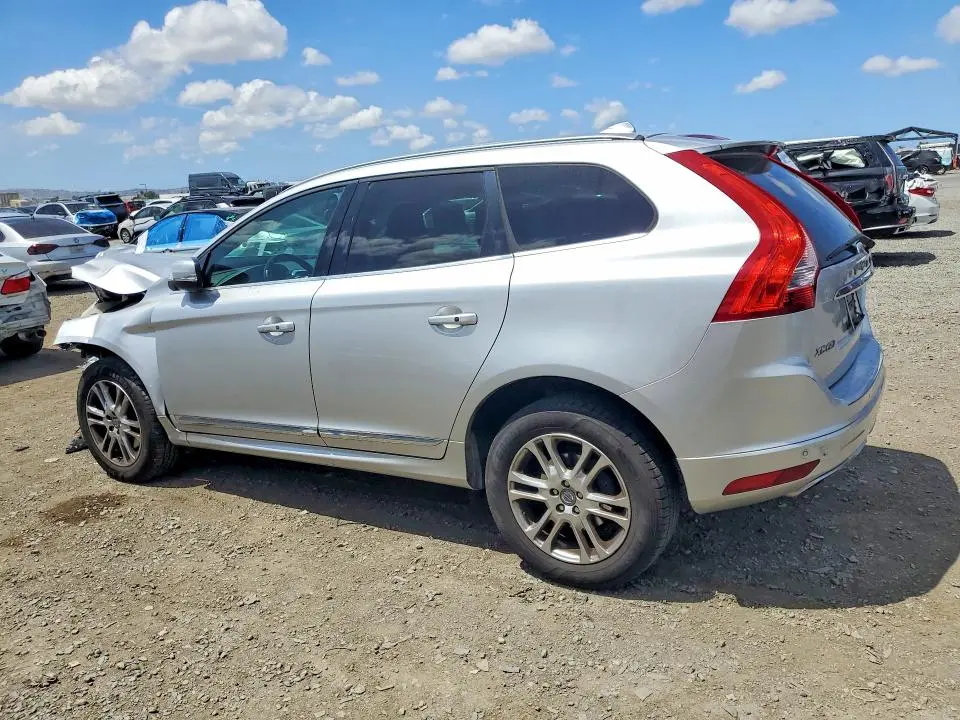 2014 VOLVO XC60 3.2  